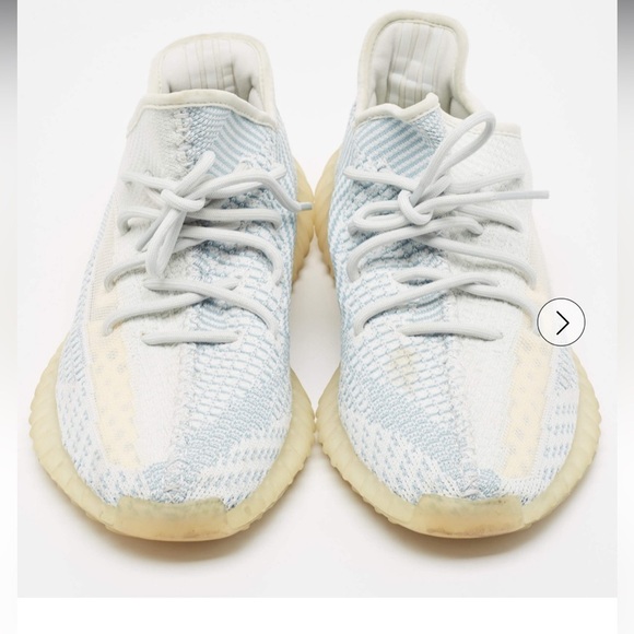 Yeezy x Adidas Blue/White Knit Fabric Boost 350 V2 Cloud White Sneakers
Sz6 men - Picture 3 of 6